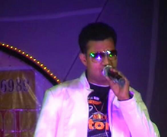 best male bollywood singer belgaum