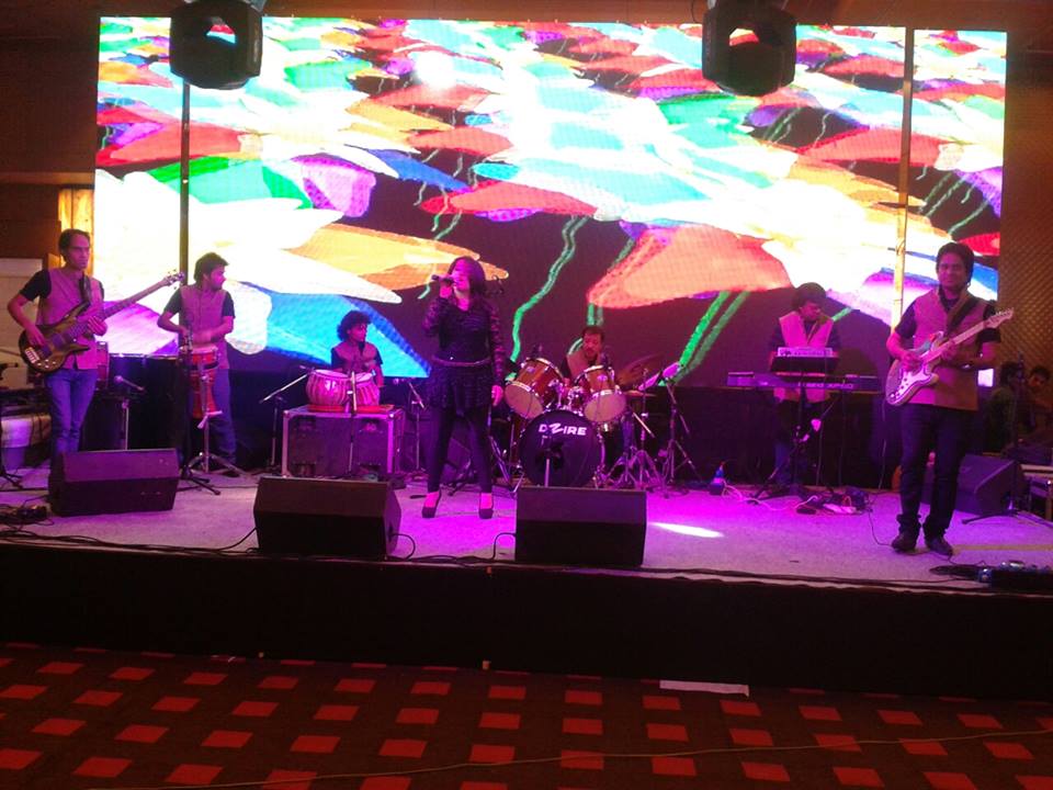 live bollywood singer belgaum