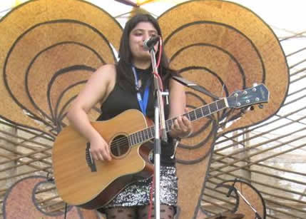 female guitar players belgaum