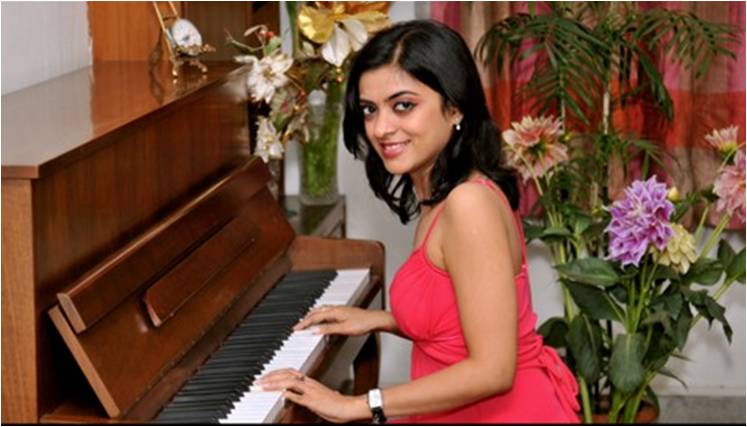 piano players belgaum